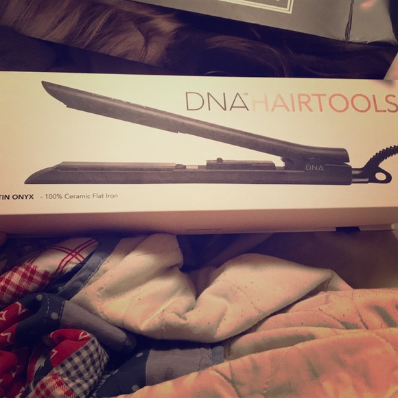 DNA HairTools